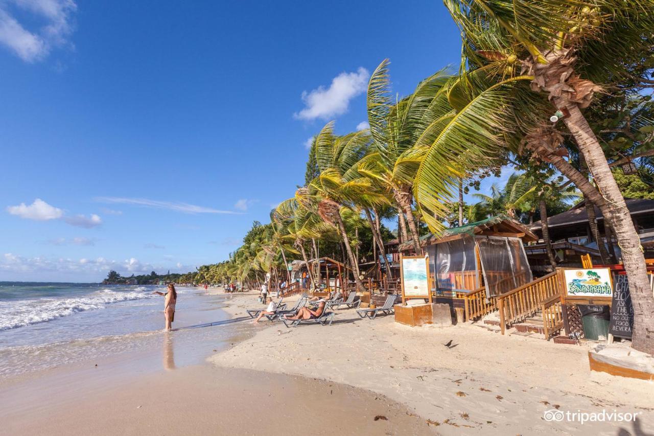 Bananarama Dive & Beach Resort West Bay Exterior foto