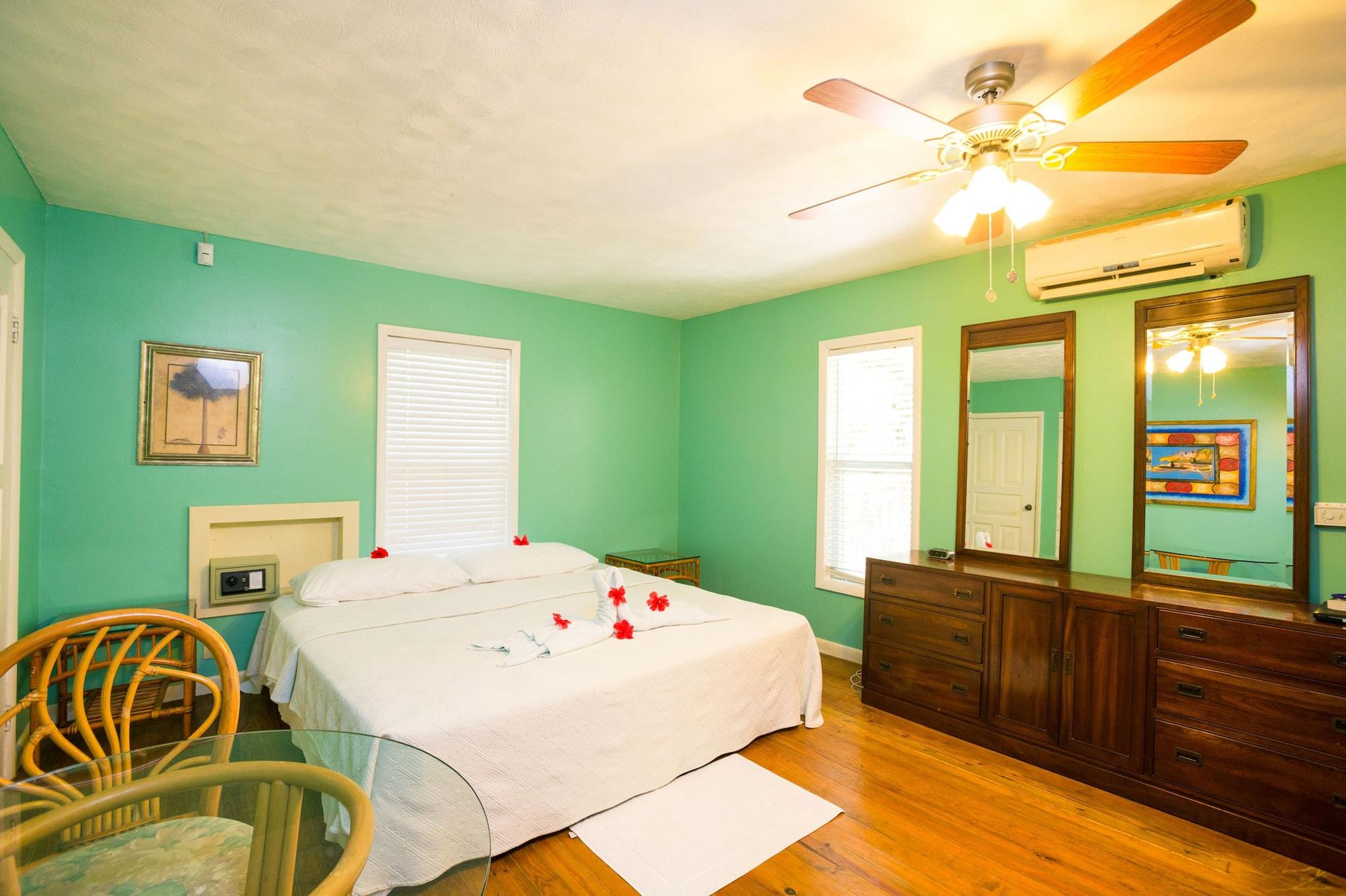 Bananarama Dive & Beach Resort West Bay Exterior foto