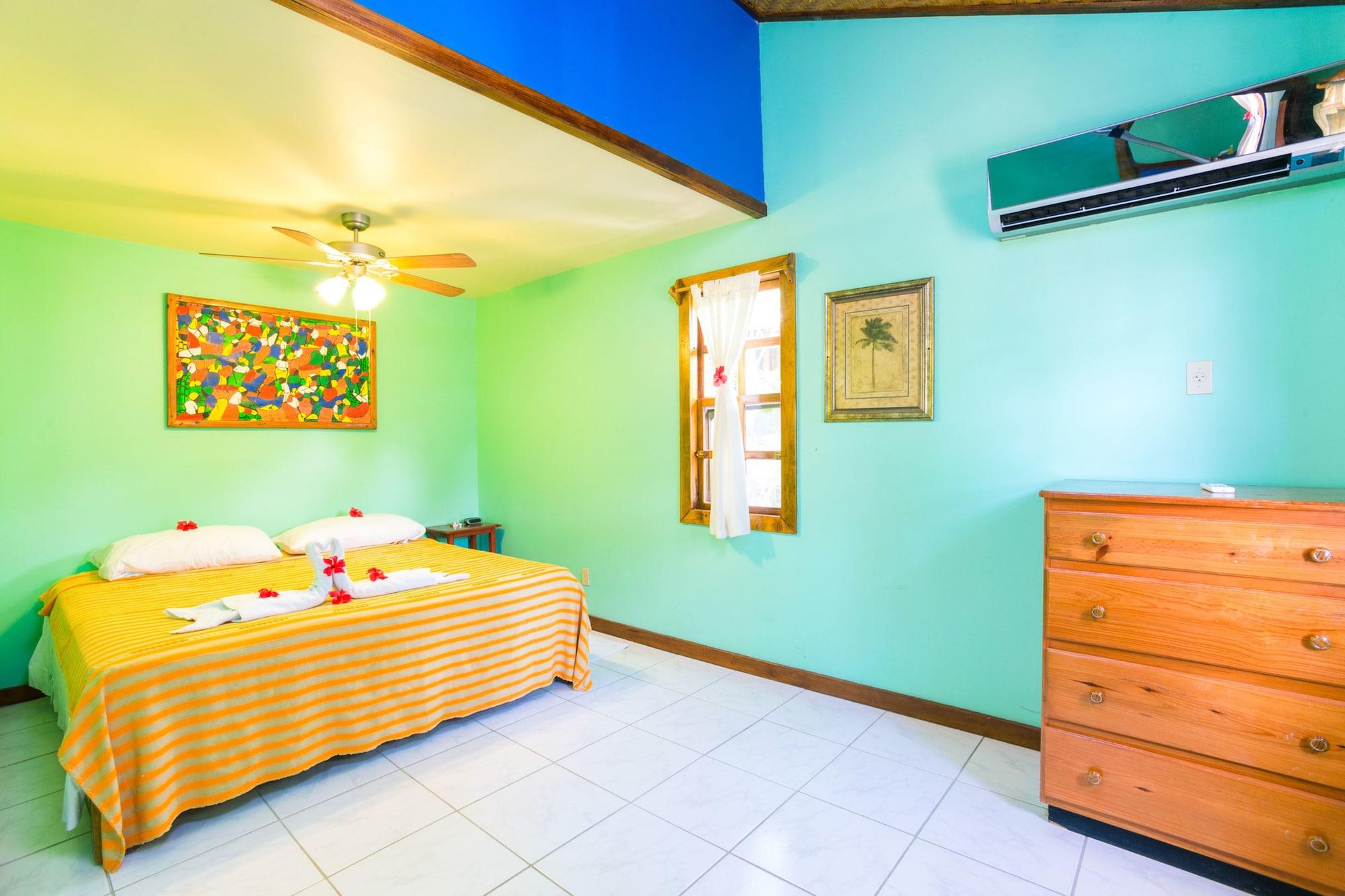 Bananarama Dive & Beach Resort West Bay Exterior foto