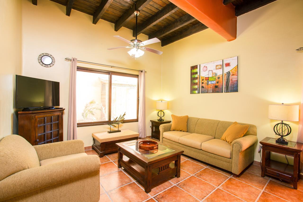 Bananarama Dive & Beach Resort West Bay Exterior foto